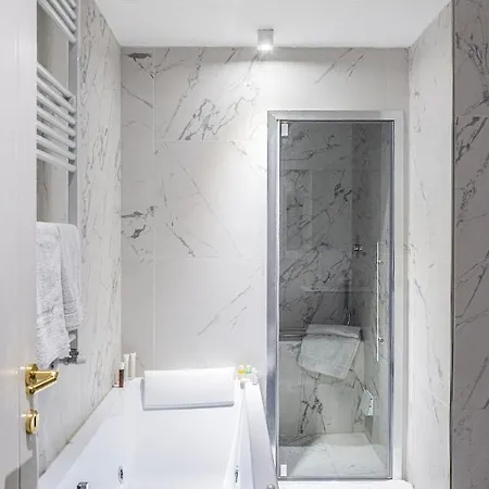 Domus Nannini - L' Arco Di Matteotti Siena