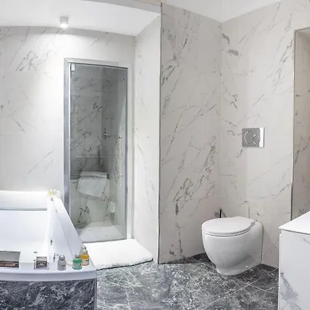 Domus Nannini - L' Arco Di Matteotti Apartmán