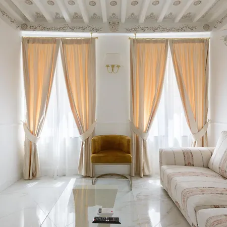 Apartment Domus Nannini - L' Arco Di Matteotti