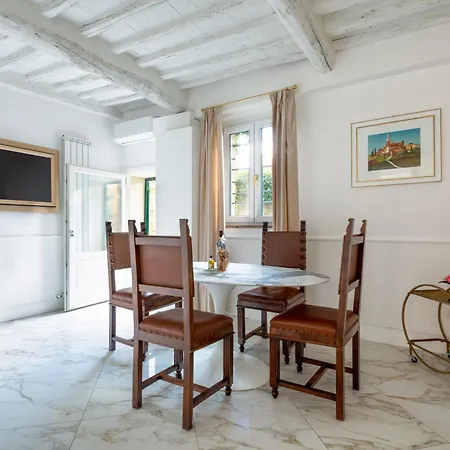 Apartmán Domus Nannini - L' Arco Di Matteotti