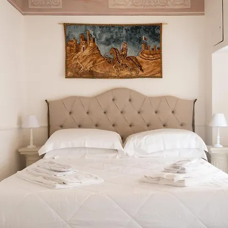 Domus Nannini - L' Arco Di Matteotti Siena