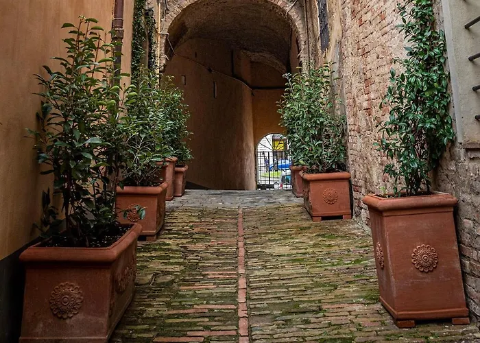 Domus Nannini - L' Arco Di Matteotti Σιένα