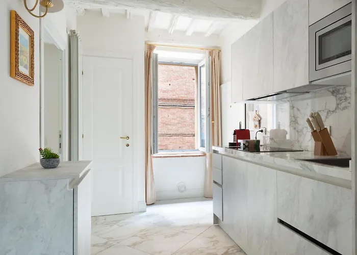 Domus Nannini - L' Arco Di Matteotti Сієна