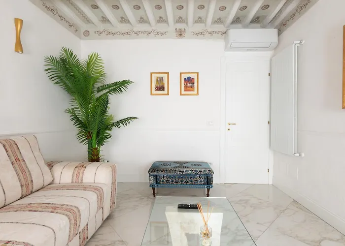 Domus Nannini - L' Arco Di Matteotti Apartmán *