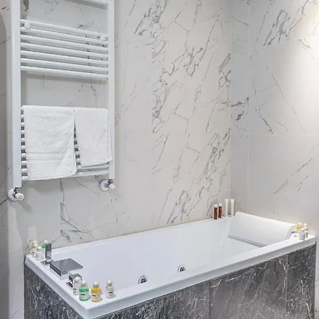 Domus Nannini - L' Arco Di Matteotti * Σιένα